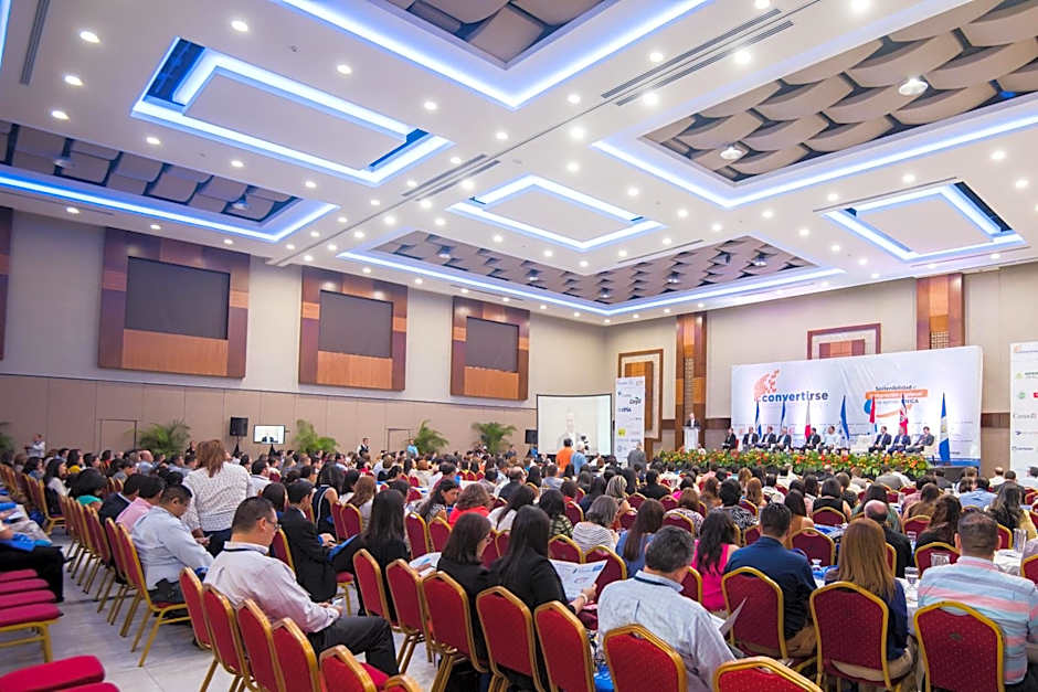 Copantl Hotel & Convention Center