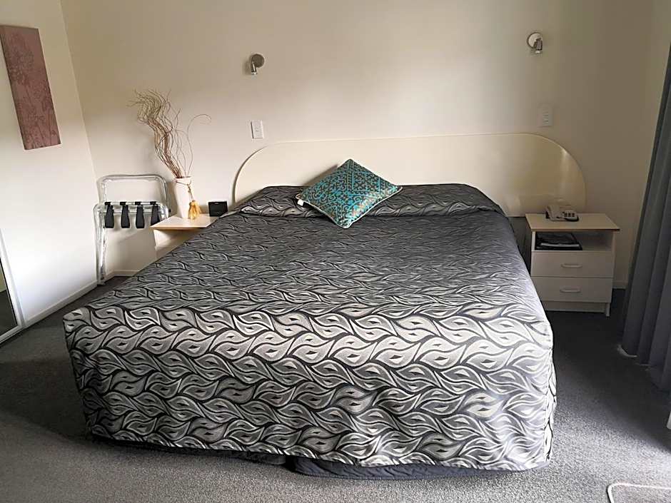 Annabelle Court Motel