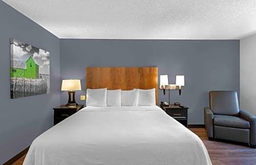 Extended Stay America Premier Suites - Fort Myers - Airport