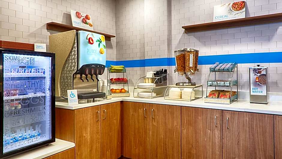 Holiday Inn Express Bordentown - Trenton South By IHG