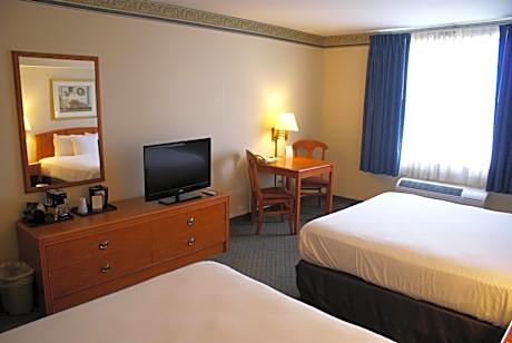 Queen Room with Two Queen Beds