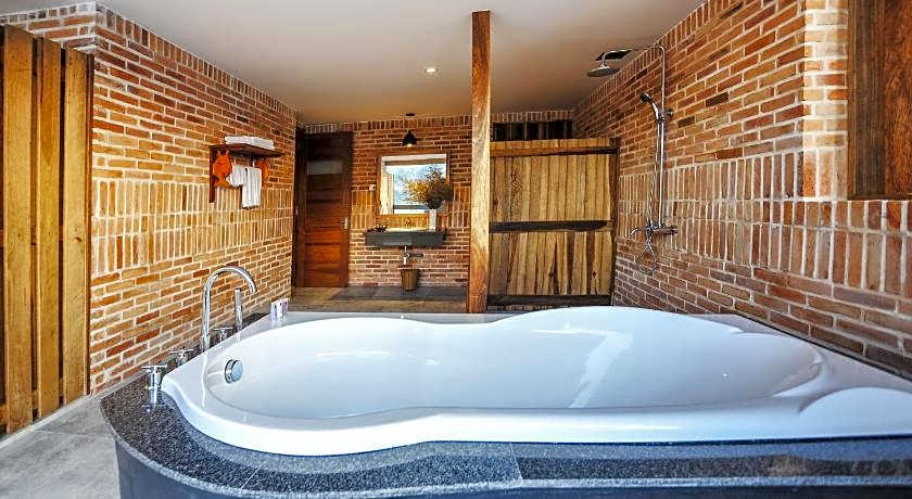 Seasing Boutique Hotel