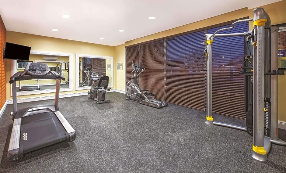 La Quinta Inn & Suites by Wyndham Niagara Falls