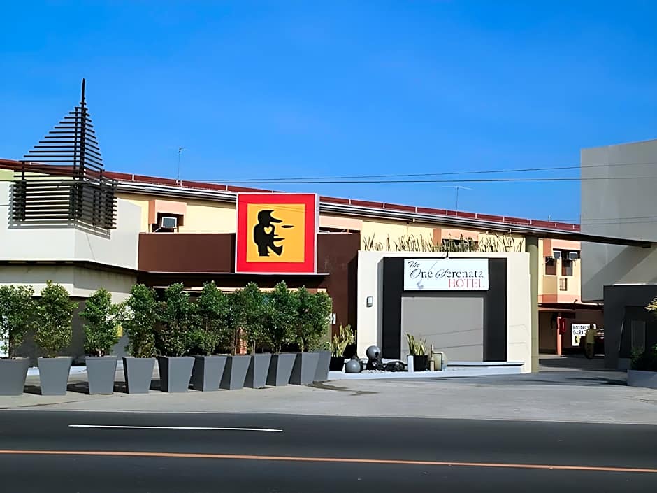 One Serenata Hotel General Trias