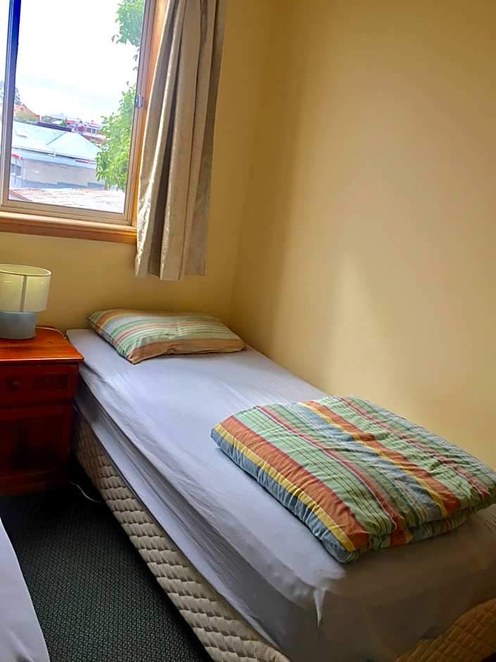 Narrara Backpackers Hobart