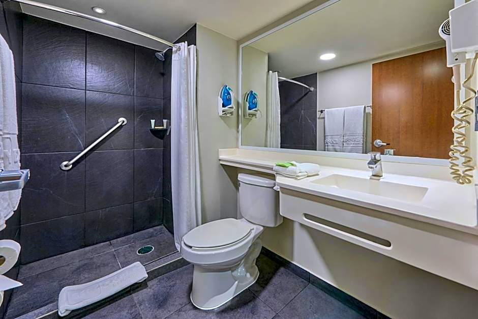 City Express by Marriott La Paz