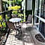 Colonial House Motel