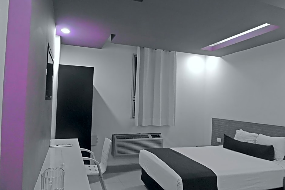 Nu Hotel