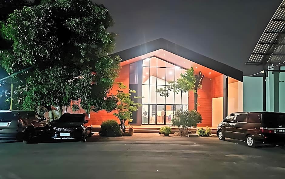 Rumah Oma Guest House