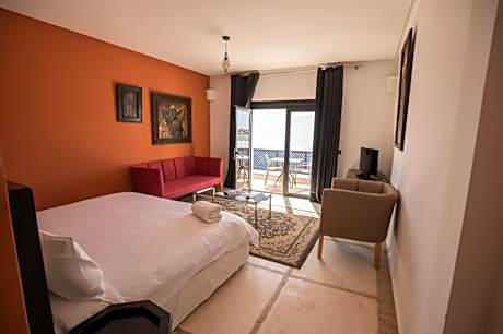 Triple Room with Sea View