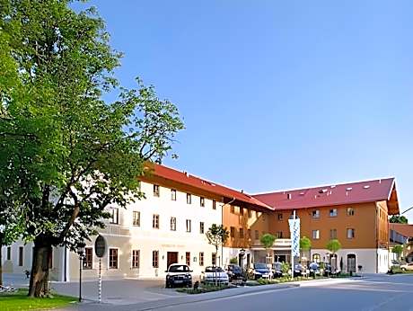 Hotel und Landgasthof Altwirt