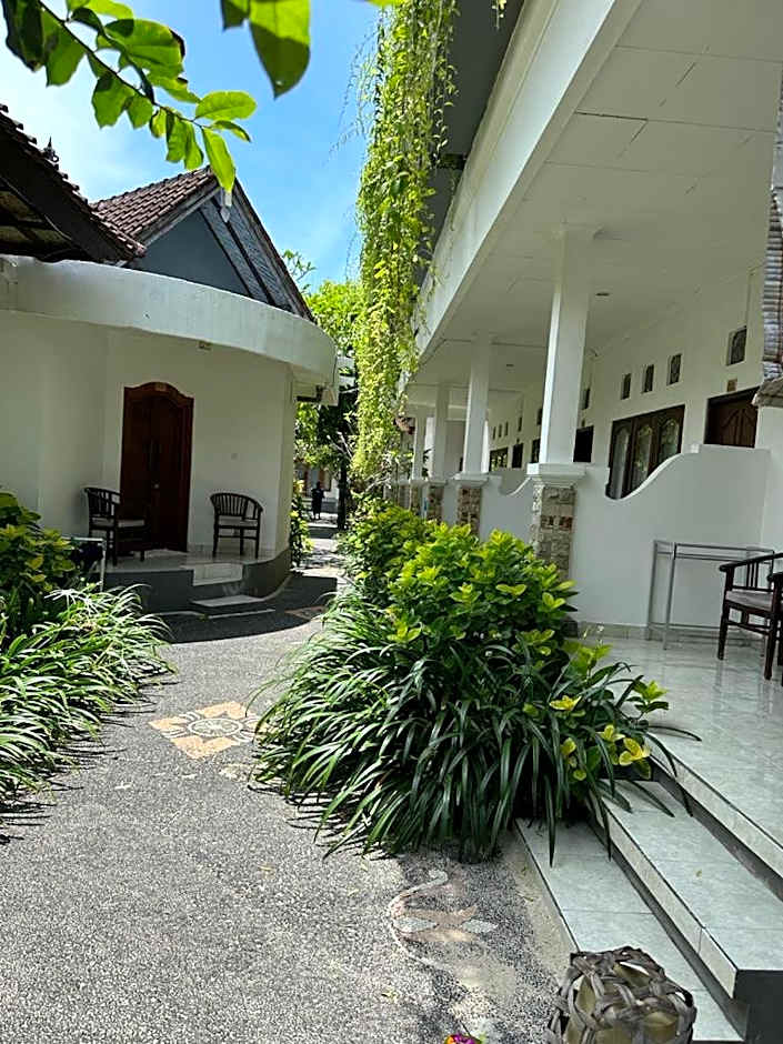 Nusa Indah Bungalow
