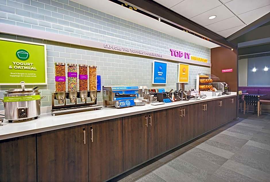 Tru By Hilton Gaylord, MI