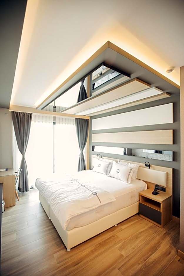 Burhaniye Marina Boutique Hotel