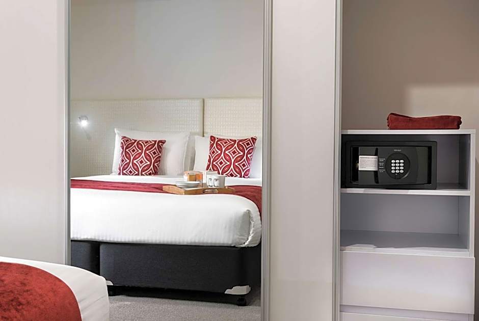 Ramada by Wyndham VetroBlu Scarborough Beach