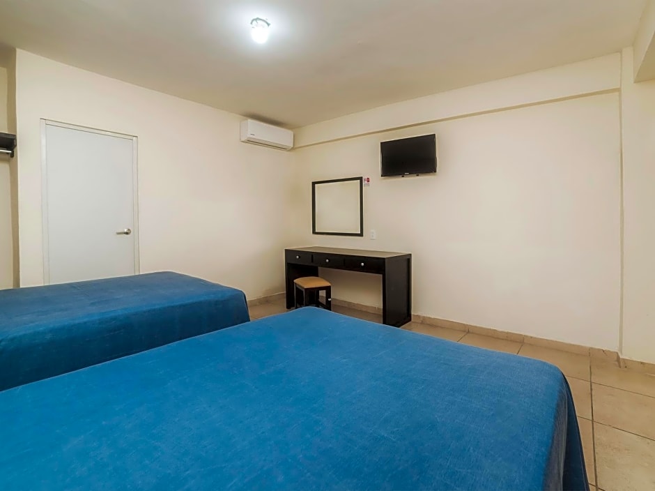 Hotel Puerto Inn