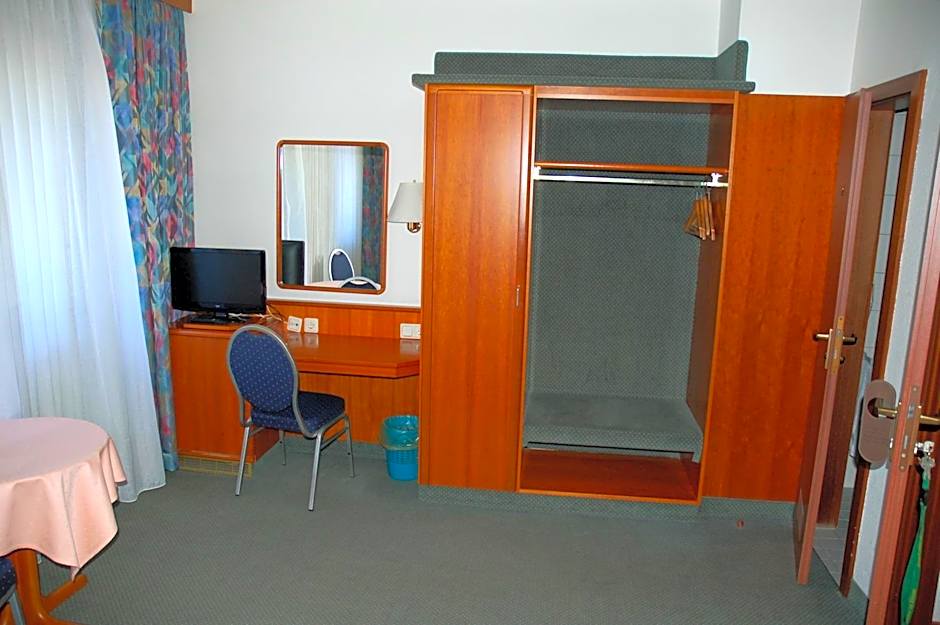 Hotel Kurfürst Garni