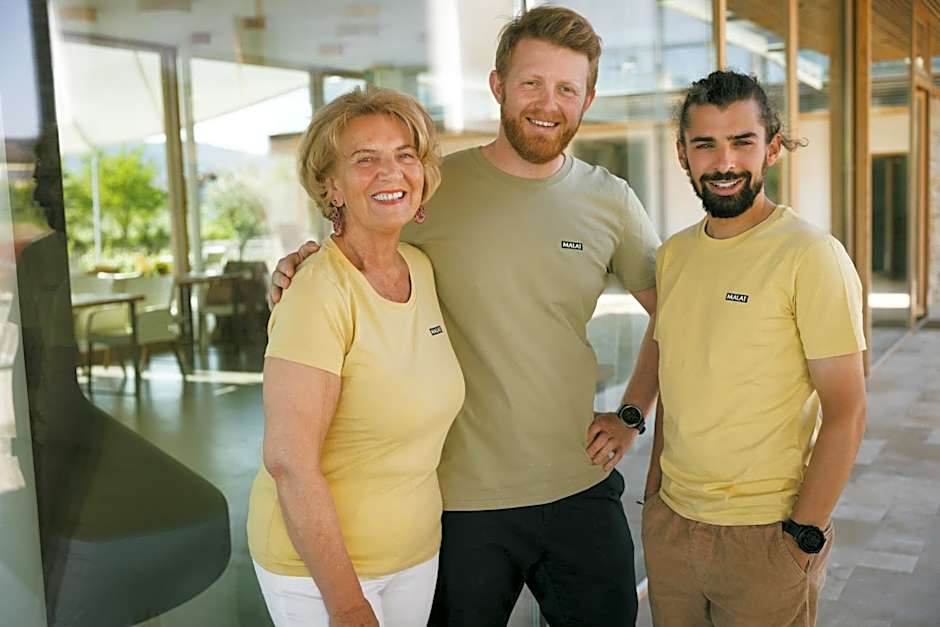 MALAT Weingut und Hotel