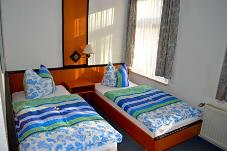 Standard 1 Double Bed or 2 Beds