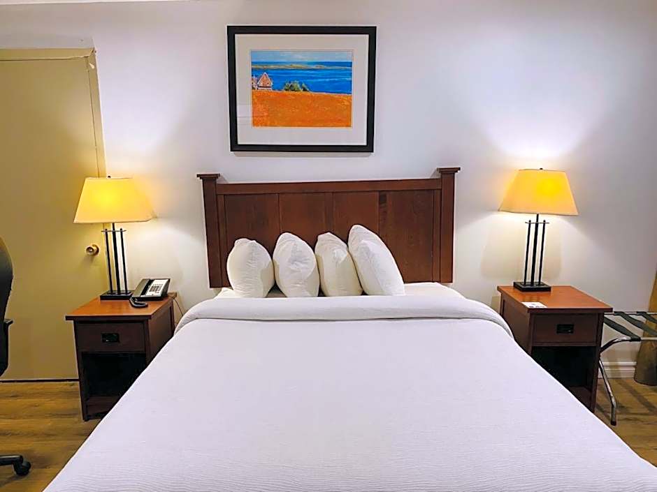 Charlottetown Inn & Conference Centre