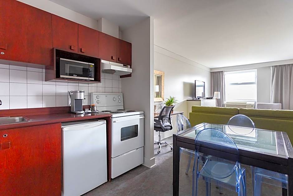 Hotel Champlain