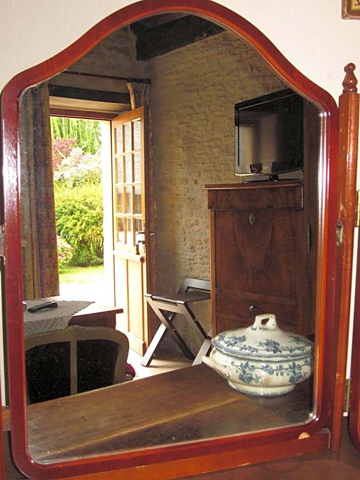 Hôtel Le Manoir De Mathan Crépon à la campagne 5 mn d'Arromanches et 10 mn de Bayeux