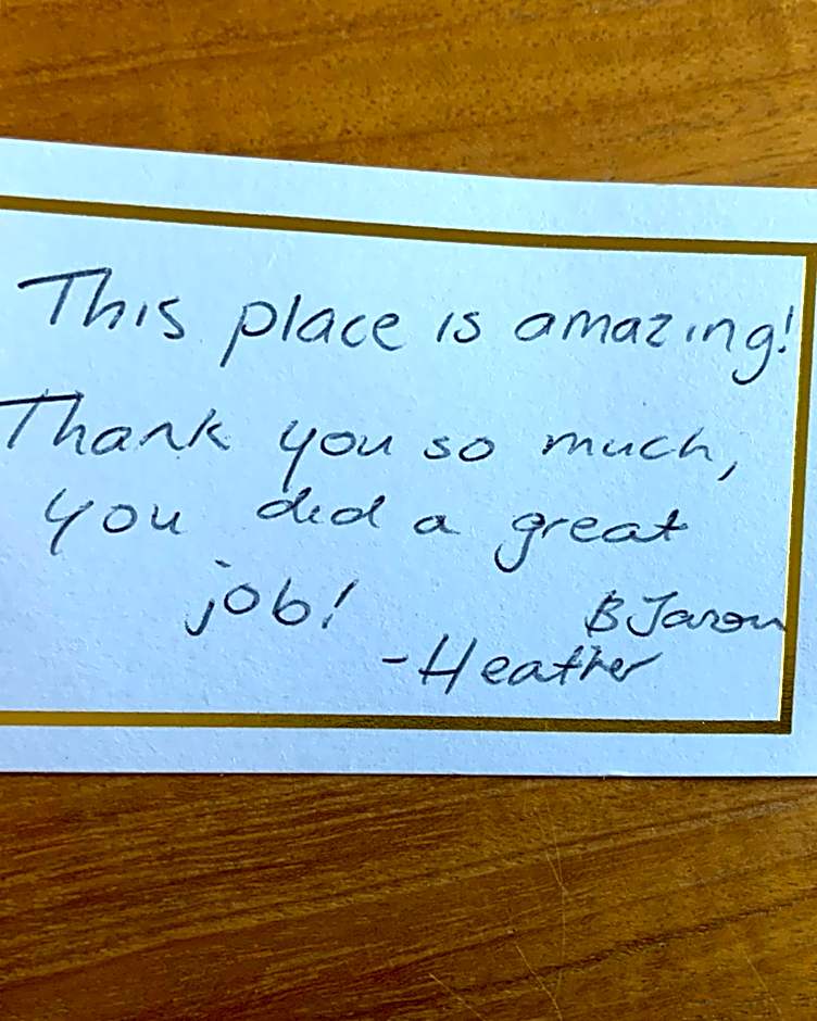 Churchill's B&B twin spa getaway Studio