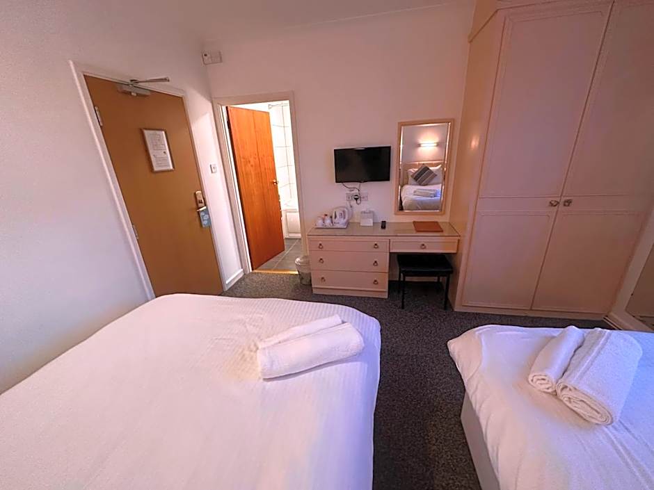 Pine Lodge Hotel & Restaurant Mansfield