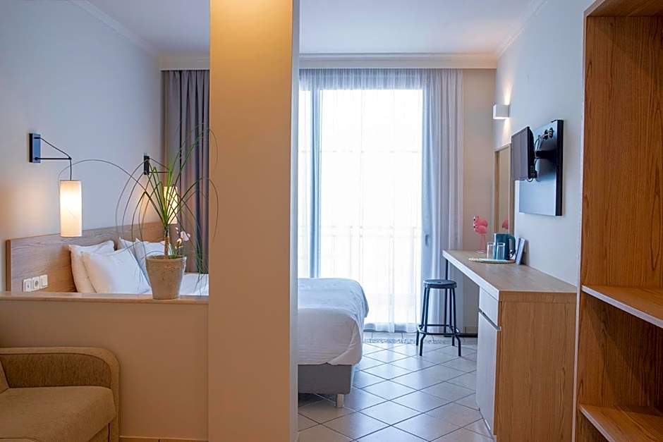 Zefyros Sea View Hotel