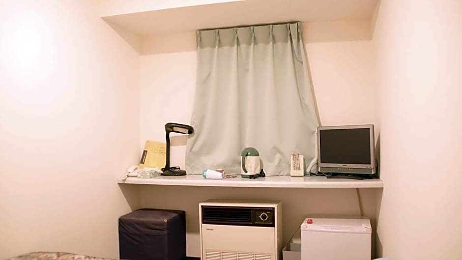 Business Hotel Chateau Est Takamatsu