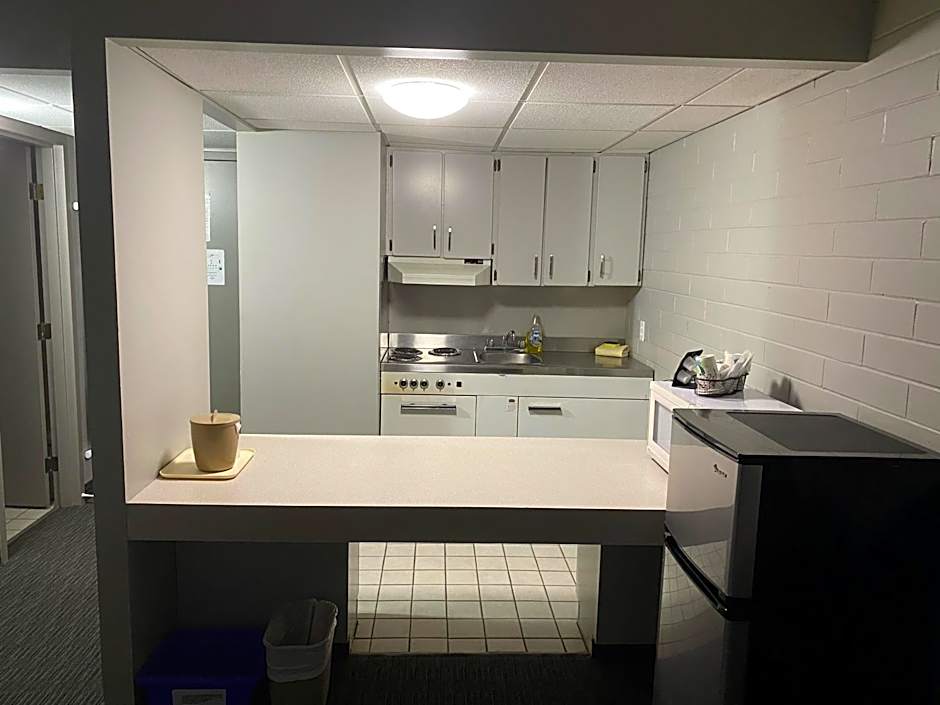 Travelodge by Wyndham Grande Prairie