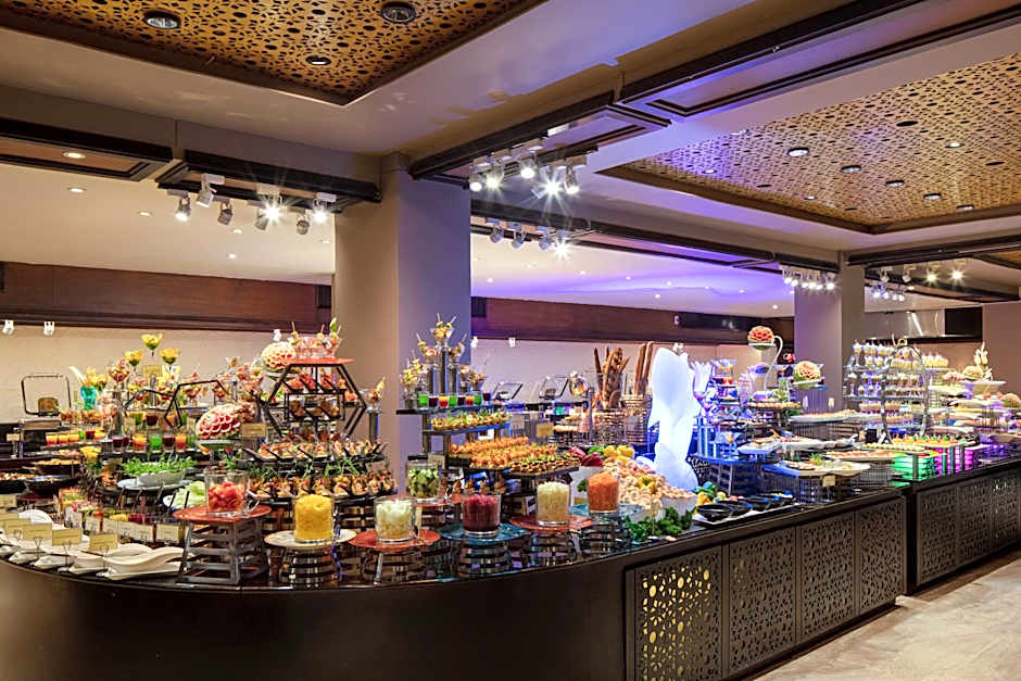 Earl's Regency Hotel