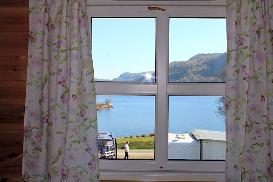 Photo 1 of 11 of Cottage