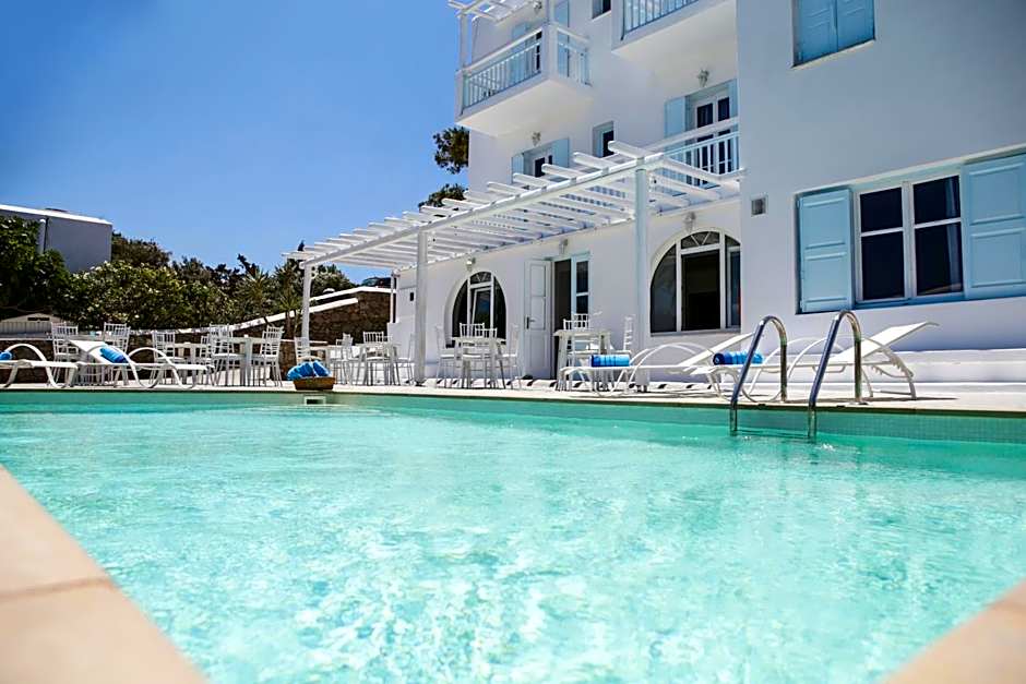 Photo 1 of 50 of Anamar Blu