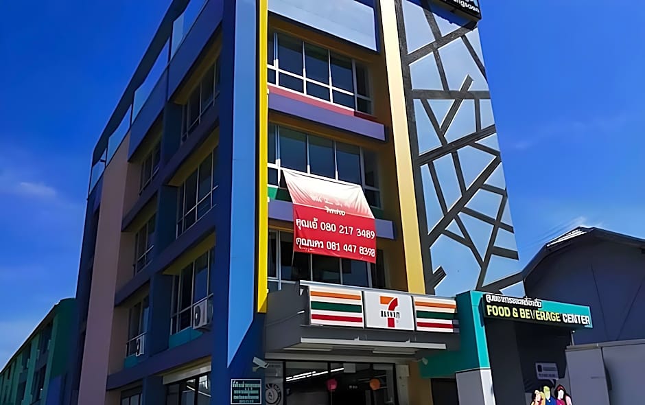 The Sea Bangsean Hotel