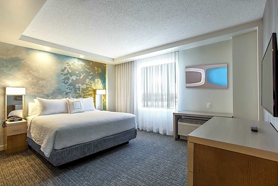 Courtyard by Marriott Montreal West Island/Baie D'Urfe
