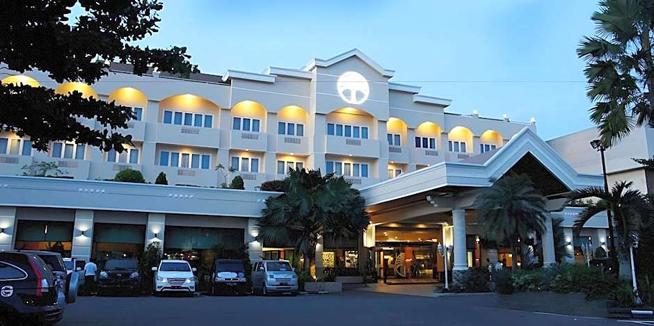 Bumi Senyiur Hotel