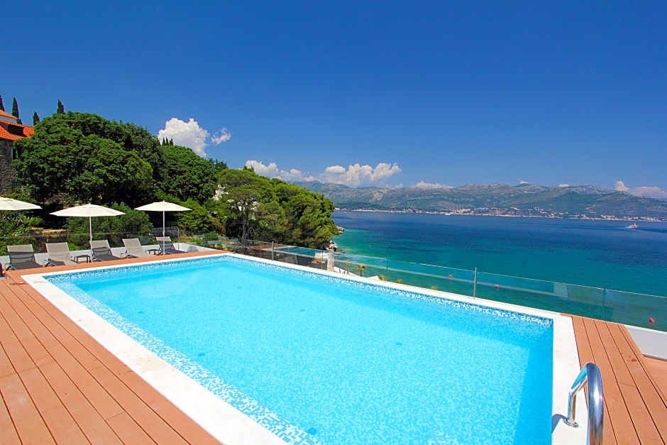 Kalamota Beach House