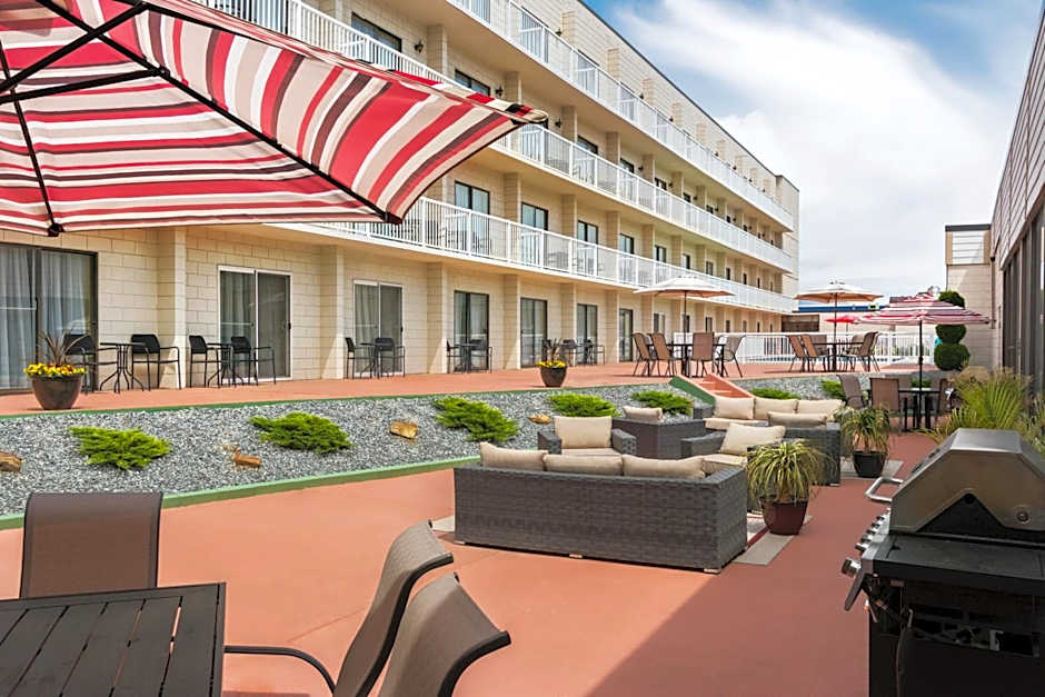 Days Inn & Conference Centre by Wyndham Cranbrook