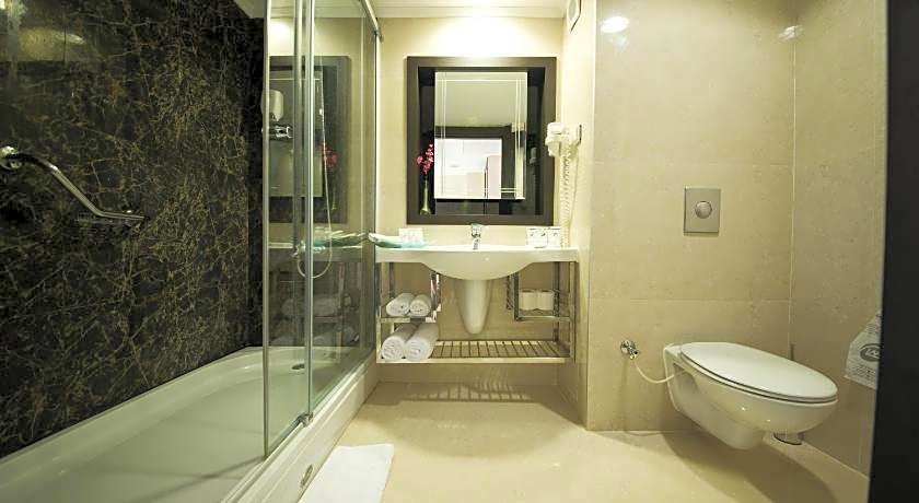 Limak Atlantis Deluxe Hotel-2 Children Free up to Age 14