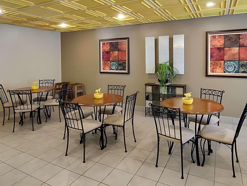 Executive Inn