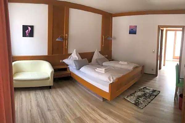 Hotel Sonne by Mastiff
