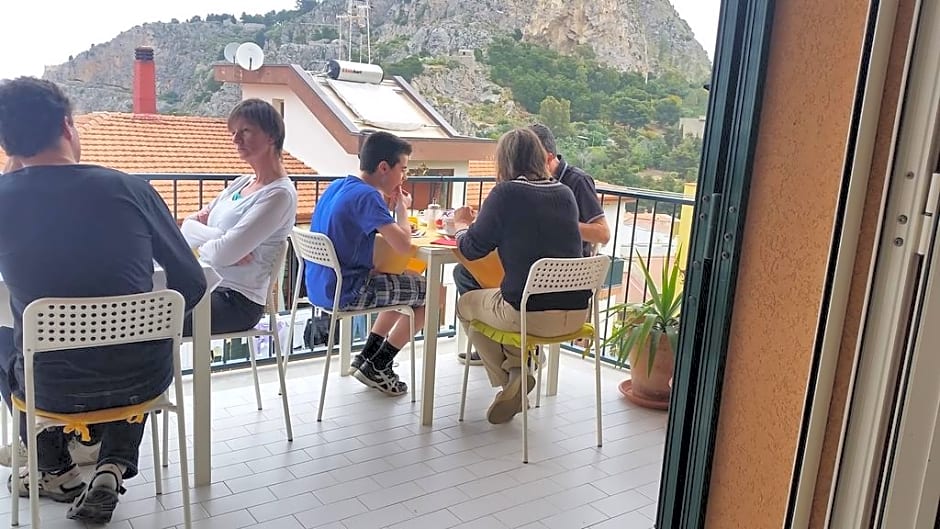B&B Ma & Mi Cefalu Palermo Sicily