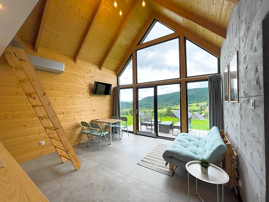 Stodoły Modyń - Domki w Beskidzie Wyspowym - staw kąpielowy, balia, sauna, grota solna - widok na góry