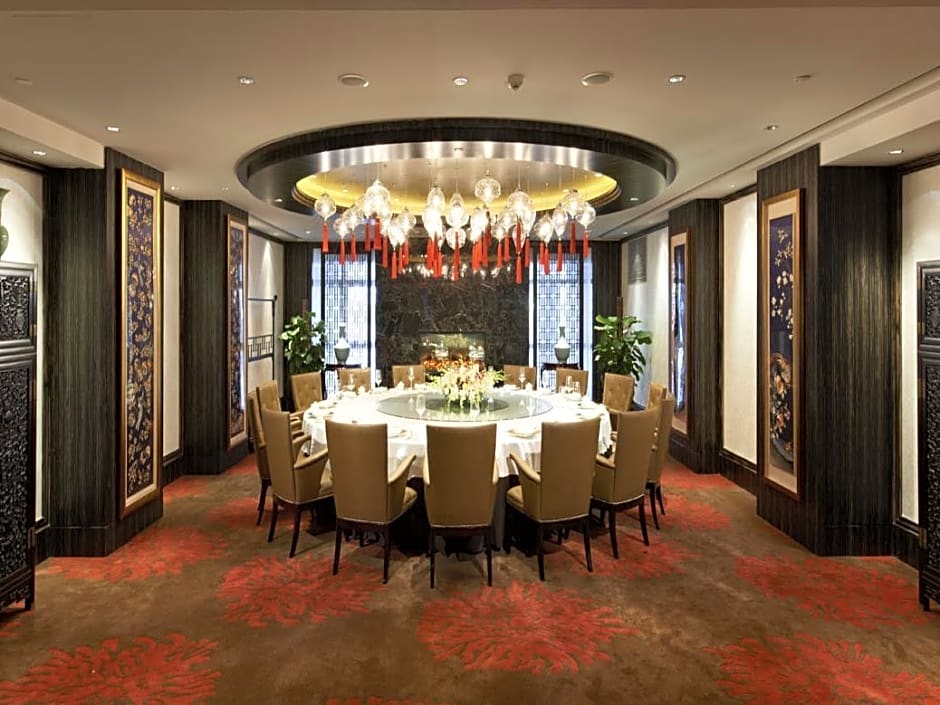 Sheraton Shanghai Waigaoqiao Hotel