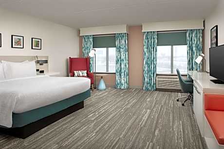 King Room with Whirlpool