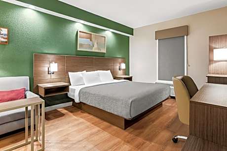 King Room - Non-Smoking