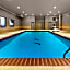 La Quinta Inn & Suites by Wyndham Deer Park