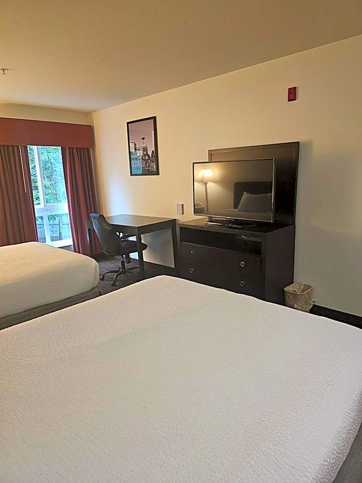 Ramada by Wyndham SeaTac Airport