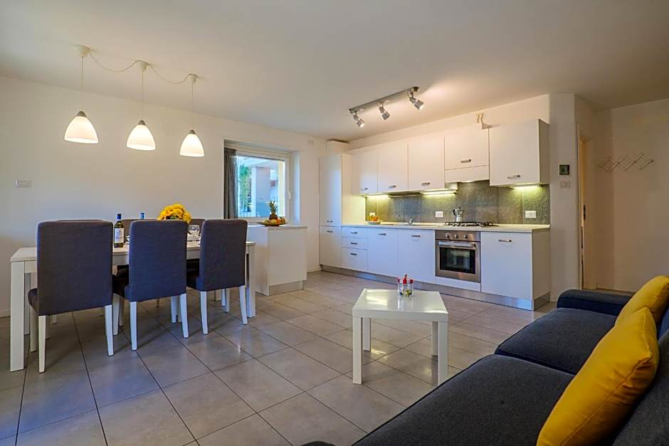 Residence Girasole Casa Gialla